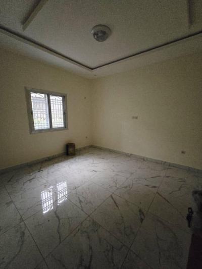 2Chambres à #KIPE : 3 millions 500 GNF